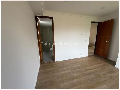 Apartamento de 3 alcobas en venta en El Poblado, Medellín, 138 m² · foto 9 de 19