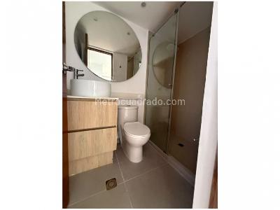 Apartamento de 3 alcobas en venta en El Poblado, Medellín, 138 m² · foto 15 de 19
