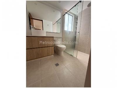 Apartamento de 3 alcobas en venta en El Poblado, Medellín, 138 m² · foto 16 de 19