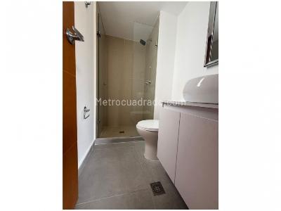 Apartamento de 3 alcobas en venta en El Poblado, Medellín, 138 m² · foto 17 de 19