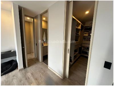 Apartamento en venta en El Poblado, Medellín · foto 14 de 17