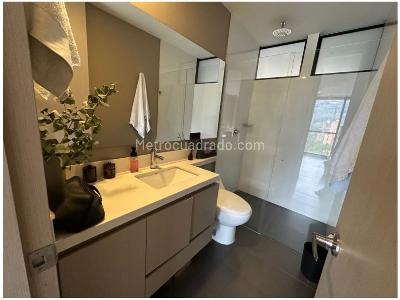 Apartamento en venta en El Poblado, Medellín · foto 15 de 17
