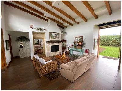 Casa de 4 alcobas en venta en San Antonio De Pereira, Rionegro, 458 m² · foto 3 de 13