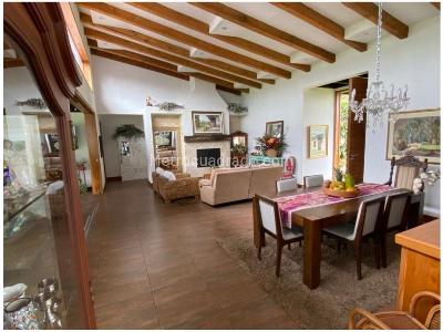 Casa de 4 alcobas en venta en San Antonio De Pereira, Rionegro, 458 m² · foto 4 de 13
