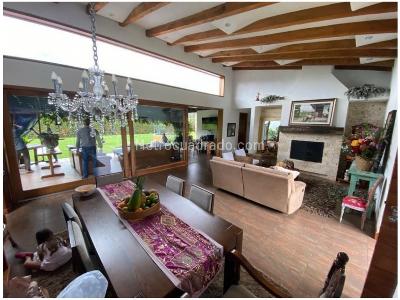 Casa de 4 alcobas en venta en San Antonio De Pereira, Rionegro, 458 m² · foto 5 de 13
