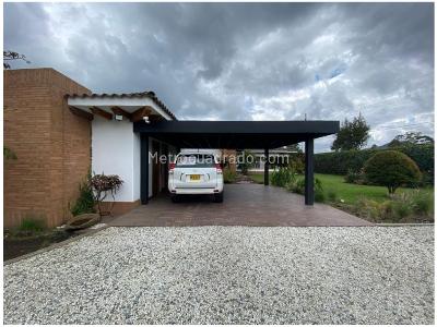 Casa de 4 alcobas en venta en San Antonio De Pereira, Rionegro, 458 m² · foto 7 de 13