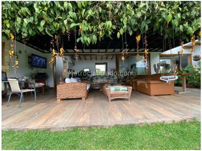Casa de 4 alcobas en venta en San Antonio De Pereira, Rionegro, 458 m² · foto 13 de 13