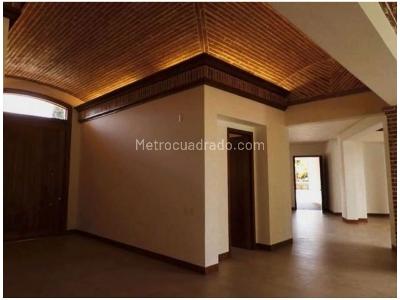 Casa de 4 alcobas en venta en El Poblado, Rionegro, 600 m² · foto 2 de 20