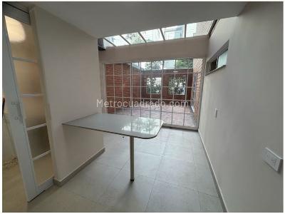 Apartamento de 3 alcobas en venta en El Poblado, Medellín, 138 m² · foto 16 de 19