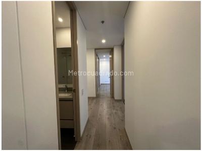 Apartamento de 3 alcobas en venta en El Poblado, Medellín, 89 m² · foto 11 de 20