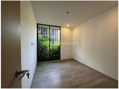 Apartamento de 3 alcobas en venta en El Poblado, Medellín, 89 m² · foto 15 de 20