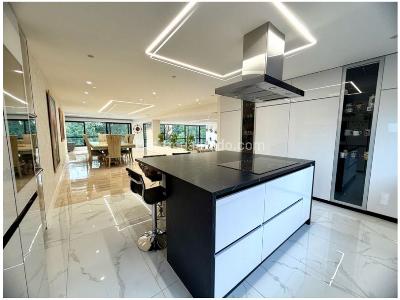 Apartamento de 4 alcobas en venta en El Poblado, Medellín, 410 m² · foto 6 de 20