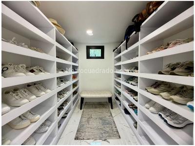 Apartamento de 4 alcobas en venta en El Poblado, Medellín, 410 m² · foto 17 de 20