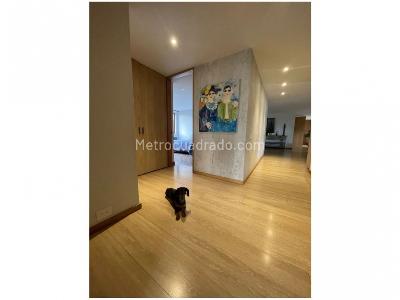 Apartamento de 3 alcobas en venta en El Poblado, Medellín, 292 m² · foto 7 de 9