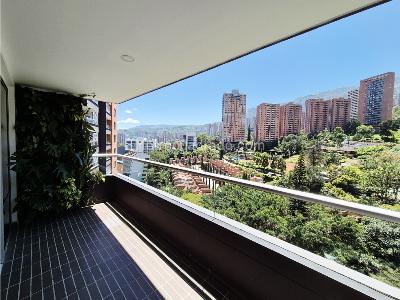 Apartamento en venta en El Poblado, Medellín · foto 7 de 19