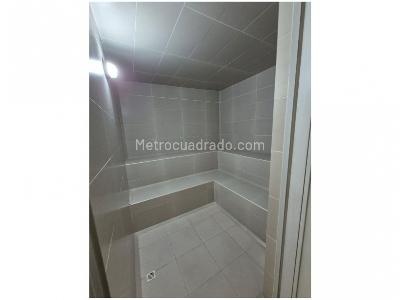 Apartamento de 3 alcobas en venta en El Poblado, Medellín, 200 m² · foto 15 de 16