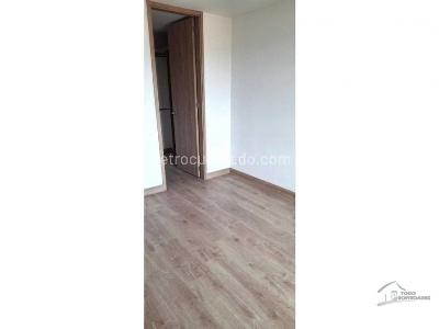 Apartamento de 3 alcobas en venta en Laureles, Medellín, 84 m² · foto 10 de 17