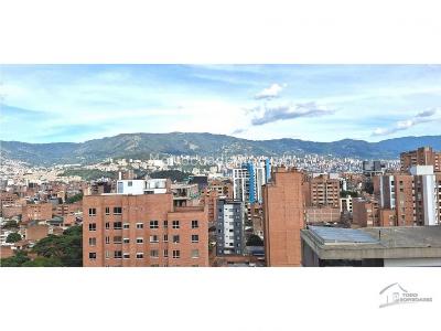 Apartamento de 3 alcobas en venta en Laureles, Medellín, 84 m² · foto 12 de 17