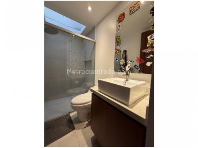 Casa de 3 alcobas en venta en Loma Del Chocho, Envigado, 220 m² · foto 15 de 17