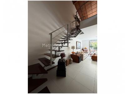 Casa de 3 alcobas en venta en Loma Del Chocho, Envigado, 220 m² · foto 17 de 17