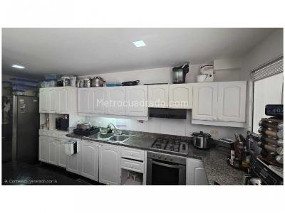 Casa en venta en Loma De Las Brujas, Envigado · foto 8 de 20