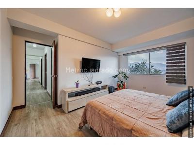 Apartamento de 3 alcobas en venta en Escobero Parte Baja, Envigado, 133 m² · foto 12 de 20
