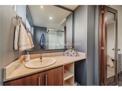 Apartamento de 3 alcobas en venta en Escobero Parte Baja, Envigado, 133 m² · foto 17 de 20