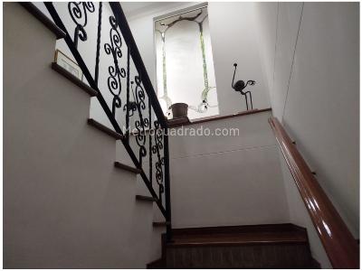 Casa de 3 alcobas en venta en Loma Benedictinos, Envigado, 417 m² · foto 13 de 20