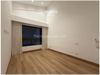 Casa de 3 alcobas en venta en Loma El Atravesado, Envigado, 167 m² · foto 18 de 20