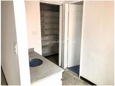 Apartamento en venta en Conquistadores, Medellín · foto 6 de 13
