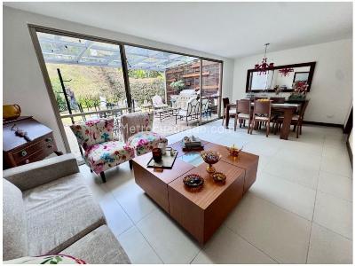 Casa de 3 alcobas en venta en Cumbres, Envigado, 220 m² · foto 2 de 20