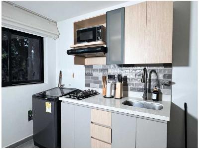 Casa de 4 alcobas en venta en El Poblado, Medellín, 112 m² · foto 11 de 16