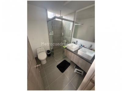 Apartamento de 3 alcobas en venta en La Abadia, Envigado, 109 m² · foto 2 de 13
