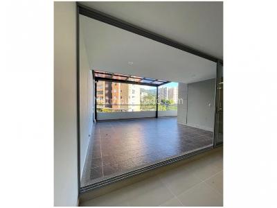 Apartamento de 2 alcobas en venta en Loma De Los Mesa, Envigado, 98 m² · foto 3 de 10