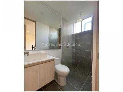 Apartamento de 2 alcobas en venta en Loma De Los Mesa, Envigado, 98 m² · foto 10 de 10
