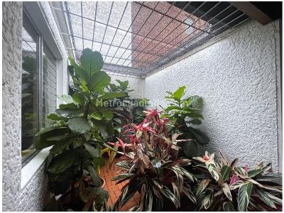 Casa de 5 alcobas en venta en La Castellana, Medellín, 215 m² · foto 16 de 20