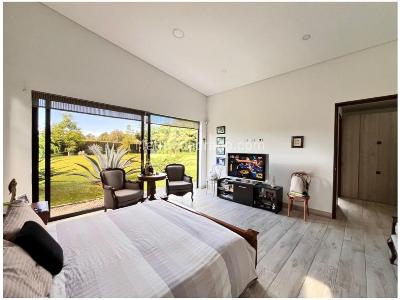 Casa de 4 alcobas en venta en Cabeceras, Rionegro, 352 m² · foto 10 de 20