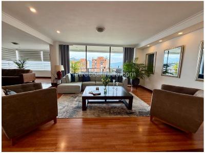 Apartamento de 3 alcobas en venta en Los Balsos, Medellín, 250 m² · foto 5 de 20