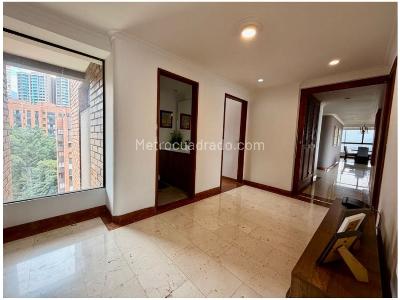 Apartamento de 3 alcobas en venta en Los Balsos, Medellín, 250 m² · foto 18 de 20