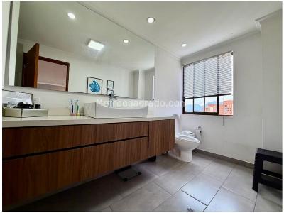 Apartamento de 3 alcobas en venta en Los Balsos, Medellín, 250 m² · foto 20 de 20