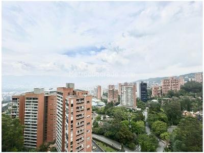 Apartamento de 3 alcobas en venta en El Poblado, Medellín, 219 m² · foto 4 de 20