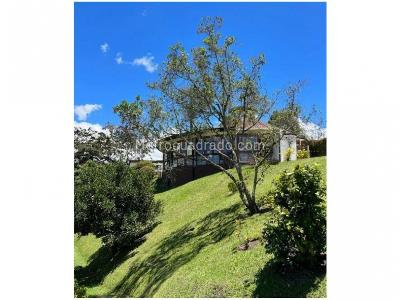 Casa de 4 alcobas en venta en Sajonia, Rionegro, 344 m² · foto 2 de 16