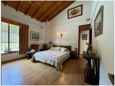 Casa de 4 alcobas en venta en Sajonia, Rionegro, 344 m² · foto 9 de 16
