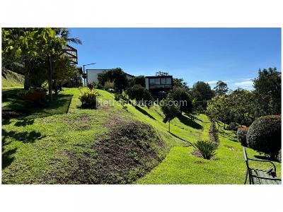 Casa de 4 alcobas en venta en Sajonia, Rionegro, 344 m² · foto 13 de 16