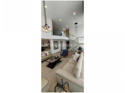 Casa de 4 alcobas en venta en Loma De San Remo, Sabaneta, 626 m² · foto 9 de 20