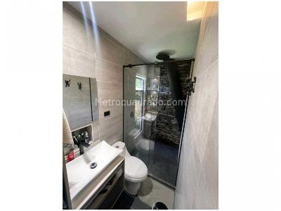 Casa de 4 alcobas en venta en San Judas, Sabaneta, 315 m² · foto 13 de 20