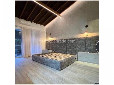 Casa de 3 alcobas en venta en Loma El Atravesado, Envigado, 215 m² · foto 12 de 20