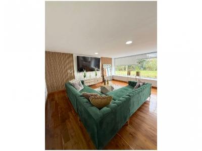 Casa de 5 alcobas en venta en Alto Del Escobero, Envigado, 495 m² · foto 9 de 20