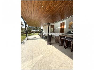 Casa de 5 alcobas en venta en Alto Del Escobero, Envigado, 495 m² · foto 15 de 20
