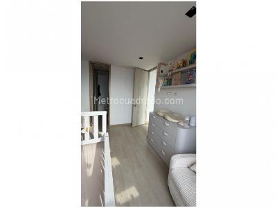 Apartamento de 3 alcobas en venta en Loma De Las Brujas, Envigado, 167 m² · foto 18 de 19